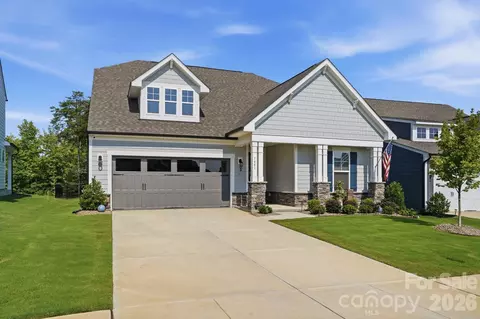 1441 Ardmore Dr, Sherrills Ford, NC 28673