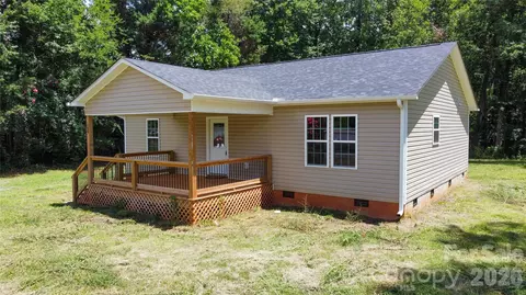 389 Michaels Rd, Mocksville, NC 27028