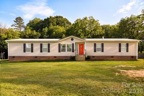 837 Joe Rd, Mocksville, NC 27028