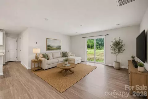 Living - 1512 Forkhorn Dr, Monroe, NC 28110 photo 2 of 3