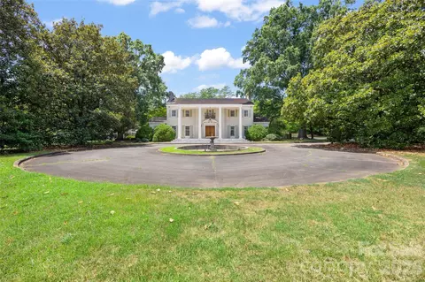 832 Wren Rd, Gastonia, NC 28056