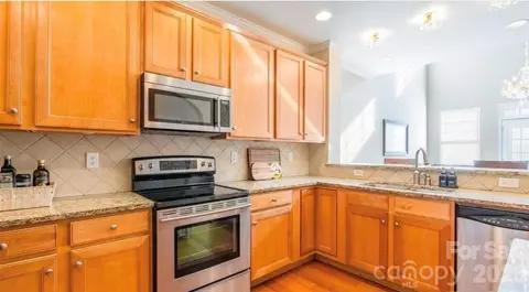 555 Pine Links Dr, Tega Cay, SC 29708 photo 7