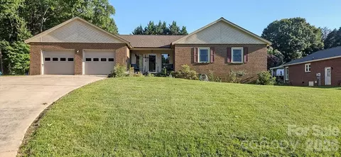 220 Sherwood 22 Dr #22, Taylorsville, NC 28681