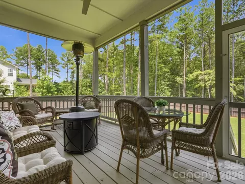 Exterior - 574 Shepherd Ln, Clover, SC 29710 photo 4 of 8