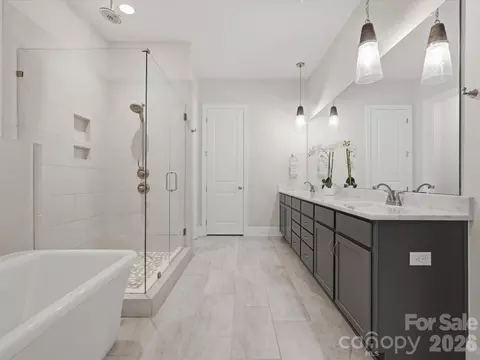 Bath - 574 Shepherd Ln, Clover, SC 29710 photo 1 of 7