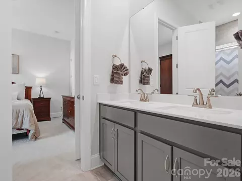 Bath - 574 Shepherd Ln, Clover, SC 29710 photo 6 of 7