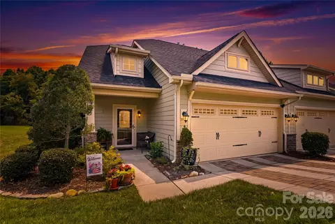 192 Aztec Cir, Mooresville, NC 28117