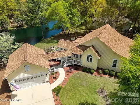 3089 Channel Se Dr SE, Bolivia, NC 28422