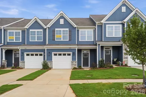 108 Pointer Trl, Troutman, NC 28166