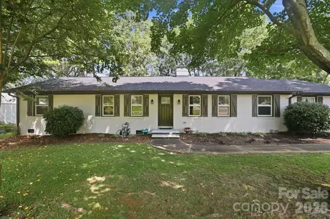 1053 Christopher Cir, Rock Hill, SC 29730