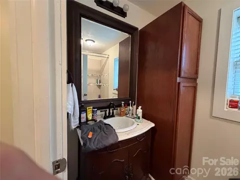 Bath - 77 Maple Rd, Spruce Pine, NC 28777 photo 2 of 2