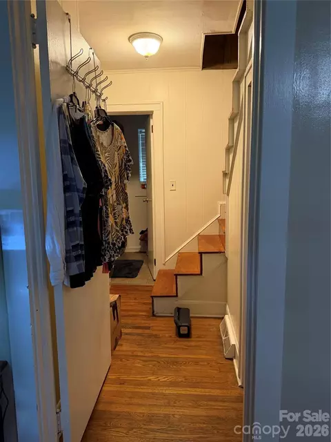 Entry Way - 77 Maple Rd, Spruce Pine, NC 28777 photo 1 of 2