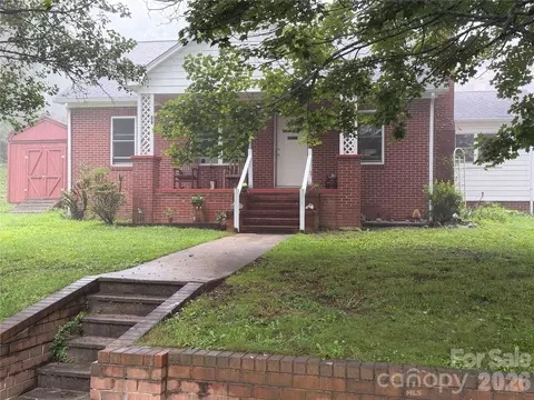 Exterior - 77 Maple Rd, Spruce Pine, NC 28777 photo 1 of 2