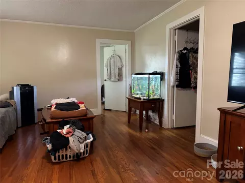 Living - 77 Maple Rd, Spruce Pine, NC 28777 photo 2 of 2