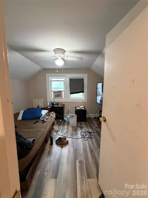 Bedroom - 77 Maple Rd, Spruce Pine, NC 28777 photo 3 of 4