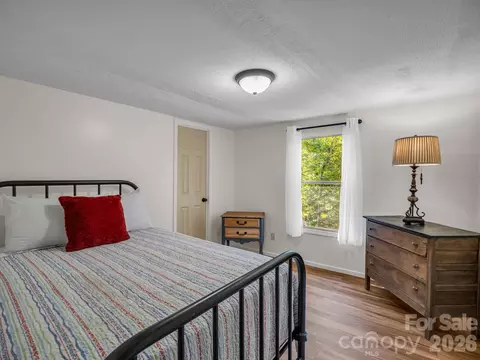 Bedroom - 1120 Sandy Plains Rd, Tryon, NC 28782 photo 6 of 7