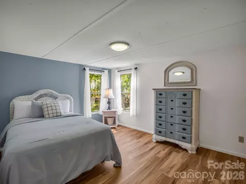 Bedroom - 1120 Sandy Plains Rd, Tryon, NC 28782 photo 4 of 7