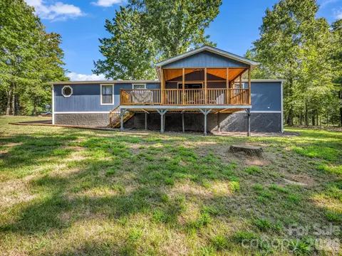 Exterior - 1120 Sandy Plains Rd, Tryon, NC 28782 photo 11 of 12