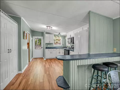 Kitchen - 1120 Sandy Plains Rd, Tryon, NC 28782 photo 1 of 2