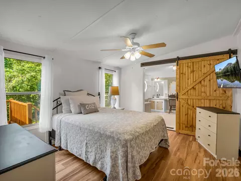 Bedroom - 1120 Sandy Plains Rd, Tryon, NC 28782 photo 1 of 7