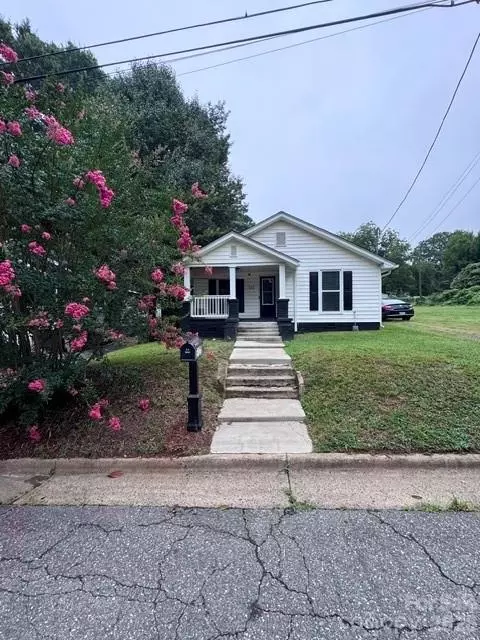 512 S Gray St, Gastonia, NC 28052