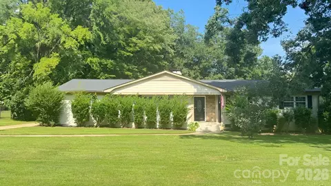 7511 Monroe Rd, Charlotte, NC 28212
