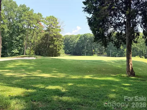 600 Fairway Dr, Fort Mill, SC 29715