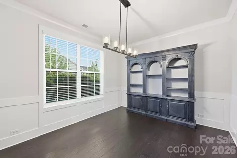 Living - 445 Hudson Pl, Davidson, NC 28036 photo 1 of 4