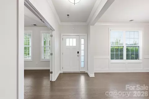 Entry Way - 445 Hudson Pl, Davidson, NC 28036 photo 1 of 4