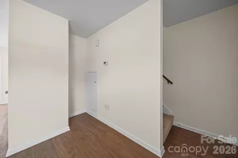 Entry Way - 406 E 18th St, Kannapolis, NC 28083 photo 1 of 1
