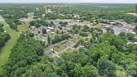 View/Area - 406 E 18th St, Kannapolis, NC 28083 photo 6 of 6