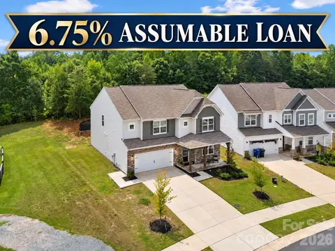378 Kennerly Center Dr, Mooresville, NC 28115