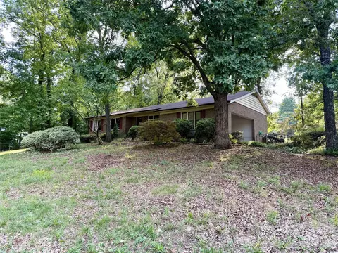 2207 Billy St, Kannapolis, NC 28083 photo 2