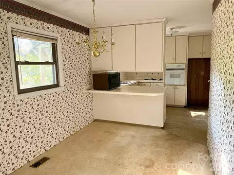 2207 Billy St, Kannapolis, NC 28083 photo 6