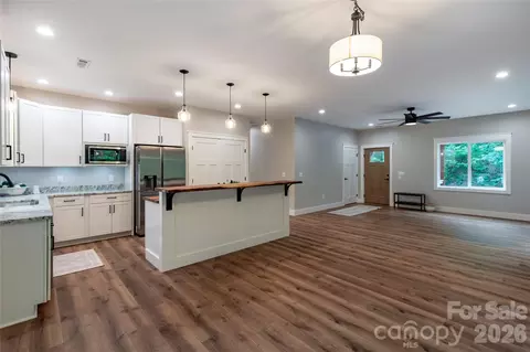Living - 79 Midway 22 Dr #22, Sylva, NC 28779 photo 1 of 3