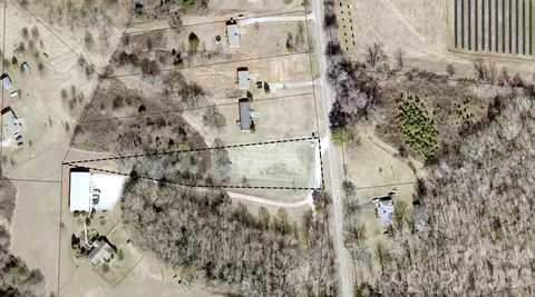 2907 Wood Rd, Mooresboro, NC 28114