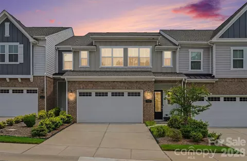 3019 Wittering Dr, Charlotte, NC 28226