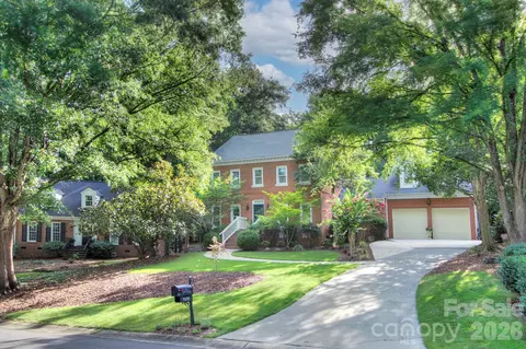 9209 Hanover South Trl, Charlotte, NC 28210