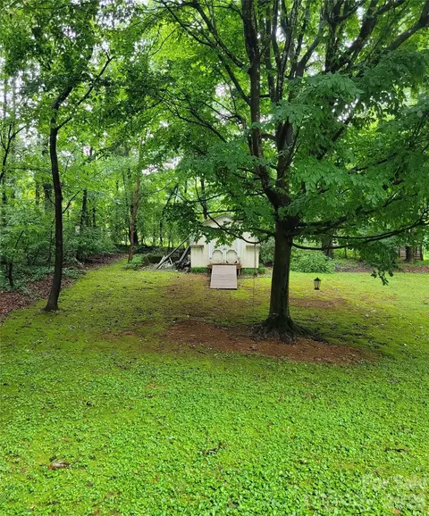 Exterior - 3745 Windhaven Nw Dr NW, Conover, NC 28613 photo 1 of 1