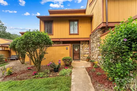 119 Colony Dr, Arden, NC 28704