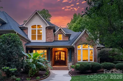 3518 Mcpherson St, Waxhaw, NC 28173