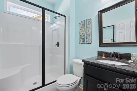 Bath - 64 Eagle Pointe Way, Flat Rock, NC 28731 photo 2 of 2