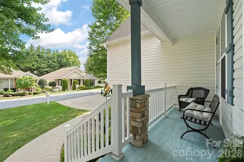 Exterior - 64 Eagle Pointe Way, Flat Rock, NC 28731 photo 2 of 8