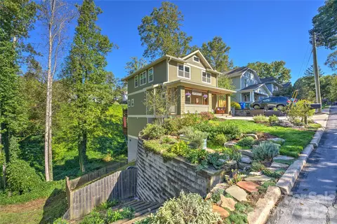 118 Houston St, Asheville, NC 28801