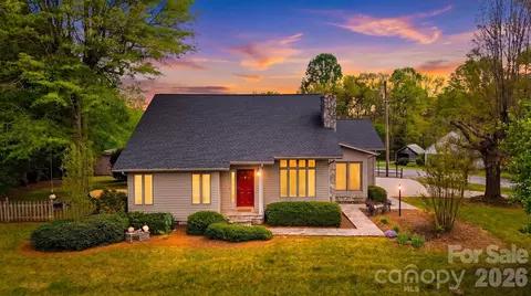 192 Reese Loop, Taylorsville, NC 28681