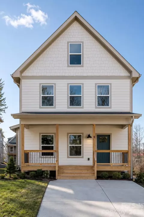 9 Hilldale Rd, Asheville, NC 28803