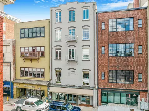 35 Patton 302 Ave #302, Asheville, NC 28801