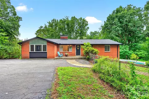 40 Mintz 2 Ln #2, Swannanoa, NC 28778