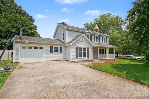 1416 Rivermont Dr, Gastonia, NC 28054