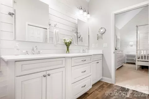 Bath - 7048 Mariners Ct, Tega Cay, SC 29708 photo 2 of 2